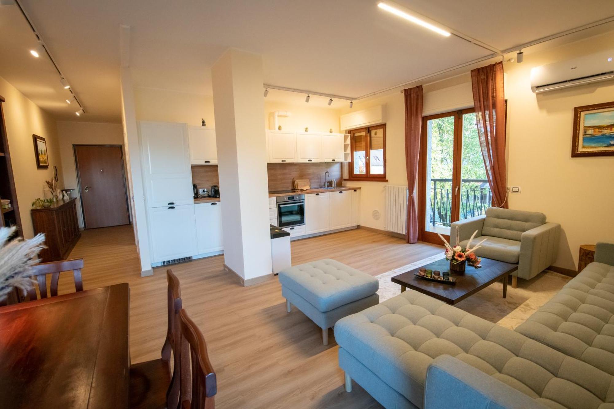 Residenza Lago Sereno 포르토 세레시오 외부 사진